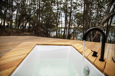 Freycinet Lodge - Accommodation Tasmania 3
