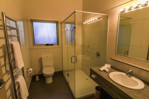 Freycinet Lodge - Accommodation Tasmania 35