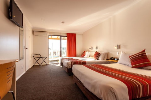 Beachfront Bicheno - Accommodation Tasmania 26