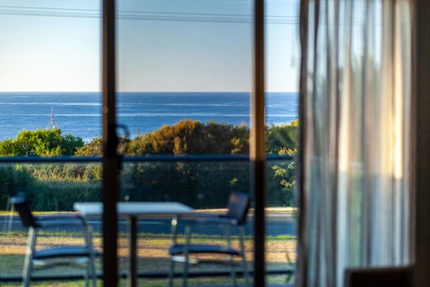 Beachfront Bicheno - Accommodation Tasmania 21