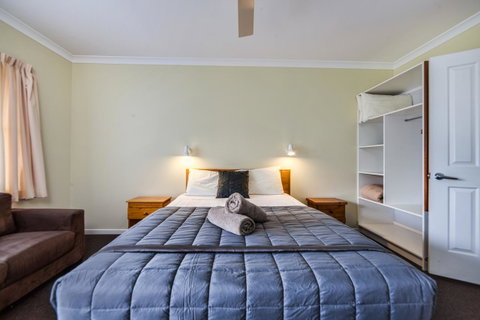 Wintersun Gardens Motel - Accommodation Tasmania 1