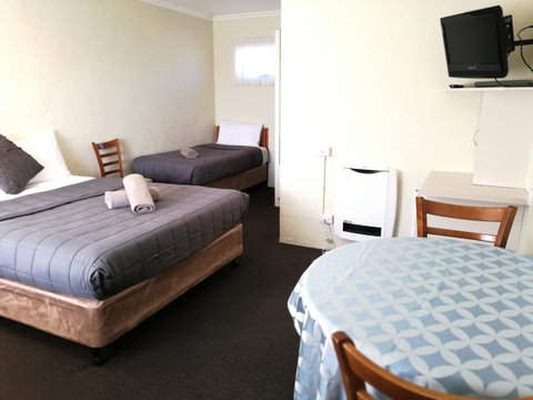 Wintersun Gardens Motel - Accommodation Tasmania 11
