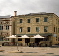 Moss Hotel - Accommodation Tasmania