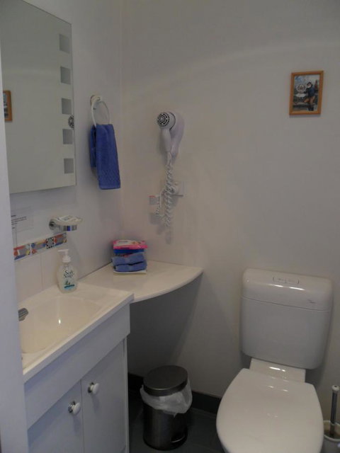 Freycinet Waters - Accommodation Tasmania 16