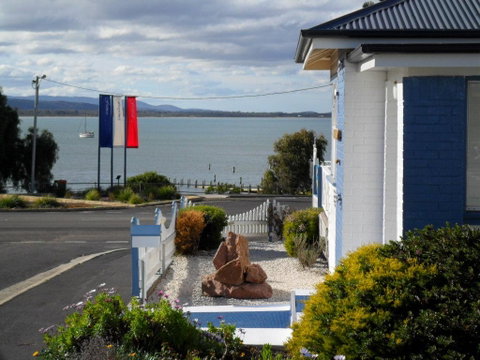 Freycinet Waters - Accommodation Tasmania 26