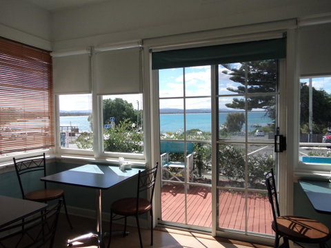 Freycinet Waters - Accommodation Tasmania 11