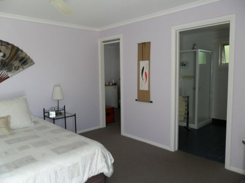 Freycinet Waters - Accommodation Tasmania 14