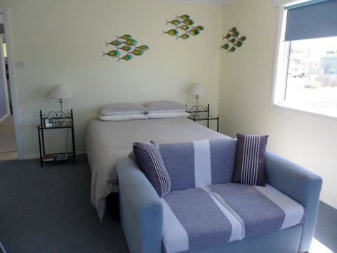Freycinet Waters - Accommodation Tasmania 44