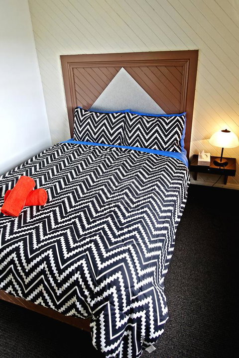 Diamond Island Resort - Accommodation Tasmania 14
