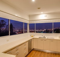 City Lights - Accommodation Tasmania