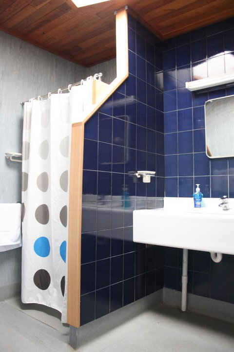 Seaview Holiday Park - Accommodation Tasmania 11