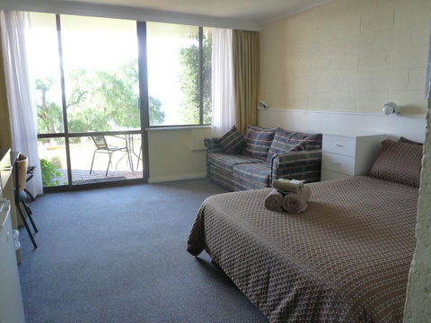 Swansea Motor Inn Tasmania - Accommodation Tasmania 21