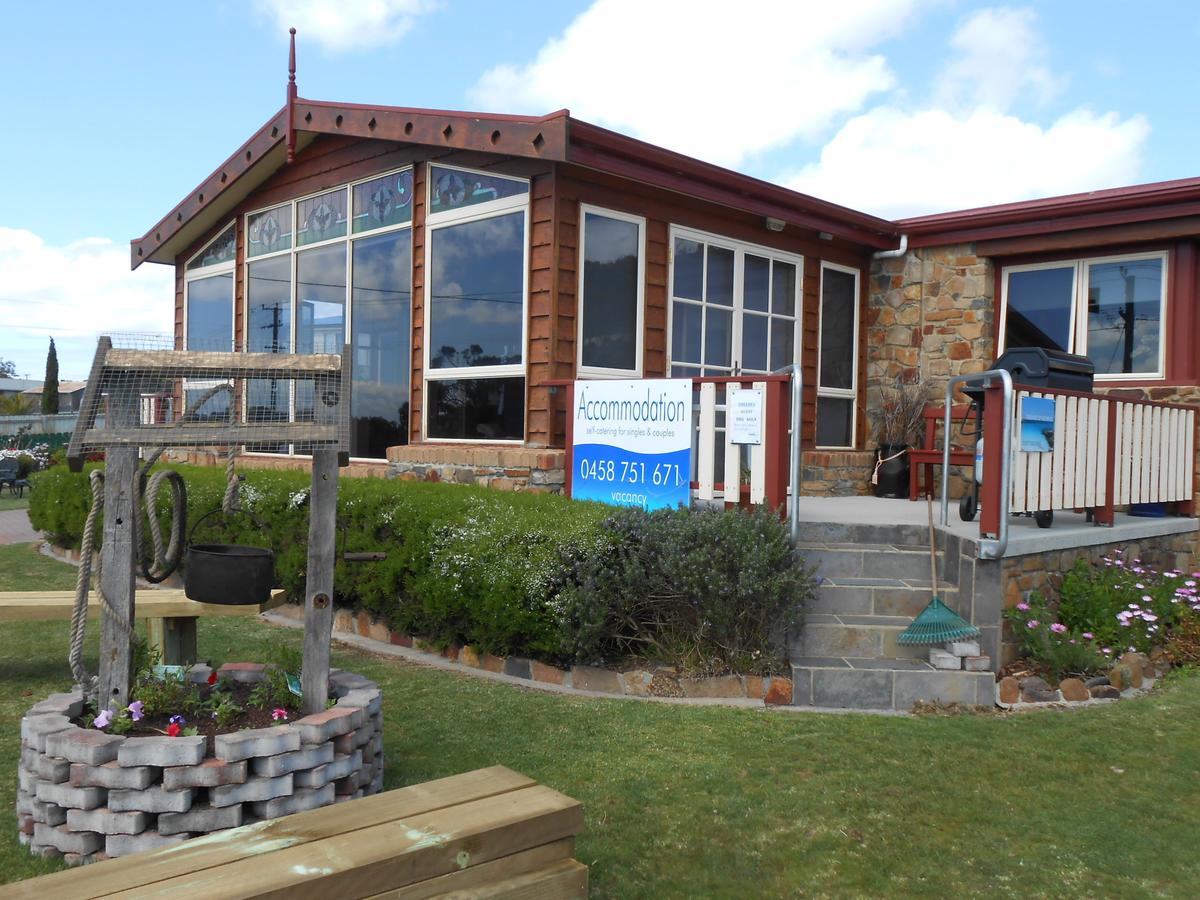 Bicheno TAS Accommodation Tasmania