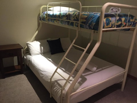 White Sands Estate Unit 24 - Accommodation Tasmania 8