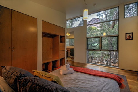 Freycinet Eco Luxe ~ Forest ~ Ocean ~ Mountain - Accommodation Tasmania 10
