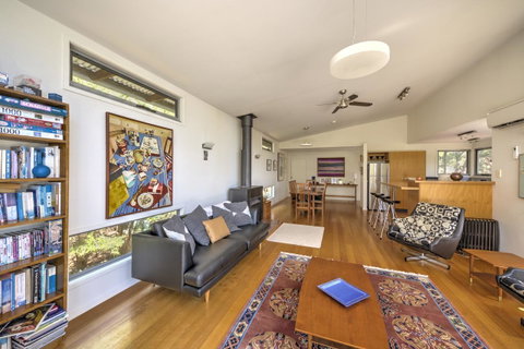 Freycinet Eco Luxe ~ Forest ~ Ocean ~ Mountain - Accommodation Tasmania 6