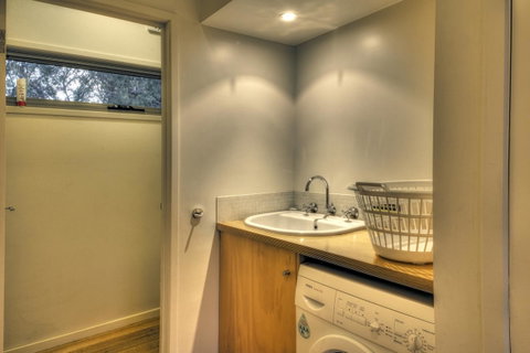 Freycinet Eco Luxe ~ Forest ~ Ocean ~ Mountain - Accommodation Tasmania 18