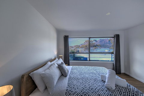 Dock Of The Bay - Accommodation Tasmania 3