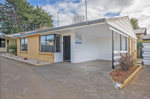 Elkie Villa - 2 Bedroom Unit - Burnie - Accommodation Tasmania 0
