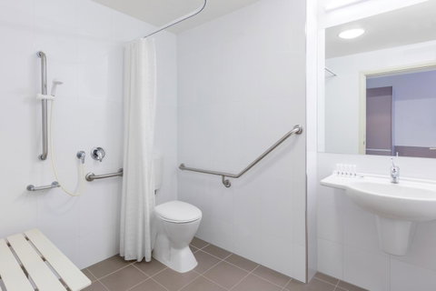 Travelodge Hotel Hobart Airport - Accommodation Tasmania 5