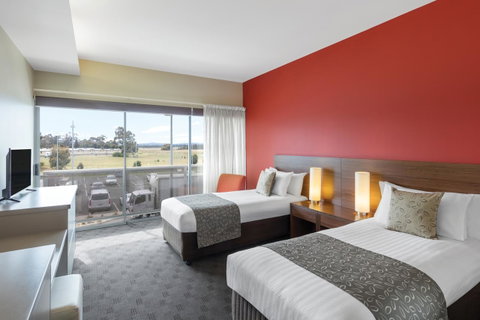 Travelodge Hotel Hobart Airport - Accommodation Tasmania 6