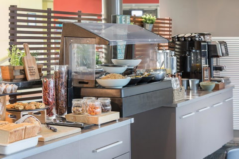 Travelodge Hotel Hobart Airport - Accommodation Tasmania 15