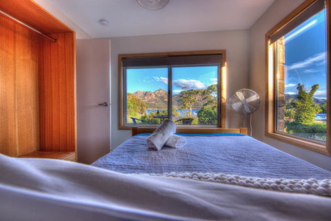 Freycinet Stone Studio 3 - Feldspar - Accommodation Tasmania 8