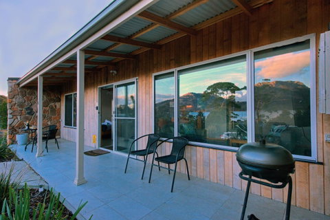 Freycinet Stone Studio 3 - Feldspar - Accommodation Tasmania 5