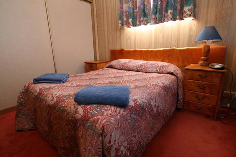 Regatta Point Tavern & Holiday Villas - Accommodation Tasmania 44
