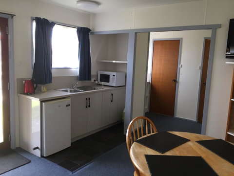 Regatta Point Tavern & Holiday Villas - Accommodation Tasmania 1