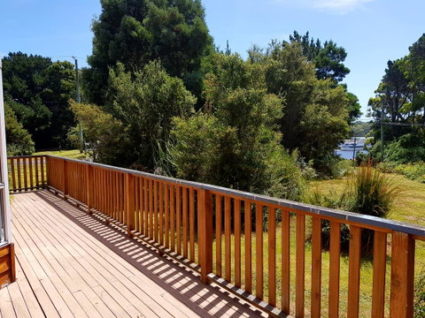 Regatta Point Tavern & Holiday Villas - Accommodation Tasmania 32