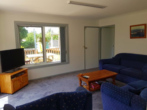 Regatta Point Tavern & Holiday Villas - Accommodation Tasmania 29