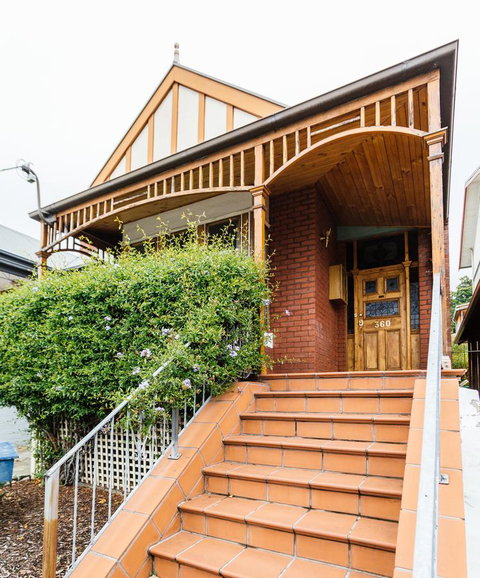 360 Murray - Accommodation Tasmania 1