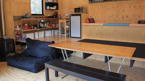 BAY OF FIRES ECO HUT Off Grid Experience At Binalong Bay - Accommodation Tasmania 6