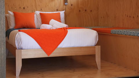 BAY OF FIRES ECO HUT Off Grid Experience At Binalong Bay - Accommodation Tasmania 3