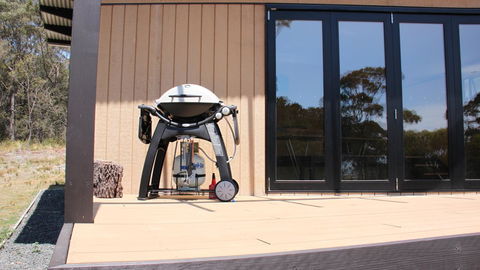 BAY OF FIRES ECO HUT Off Grid Experience At Binalong Bay - Accommodation Tasmania 14