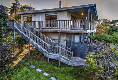 Cove Beach Apartment 2 - Accommodation Tasmania 7