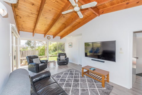 Mayson - Accommodation Tasmania 3