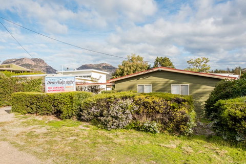 Mayson - Accommodation Tasmania 0