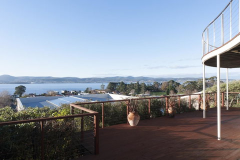 567 Sandy Bay - Accommodation Tasmania 16