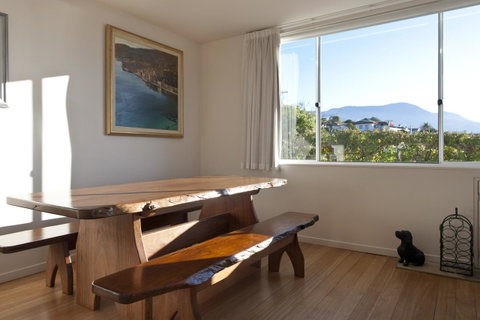 567 Sandy Bay - Accommodation Tasmania 12