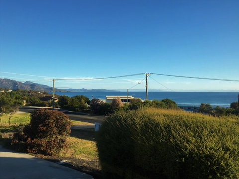 Blue Waves - Accommodation Tasmania 3