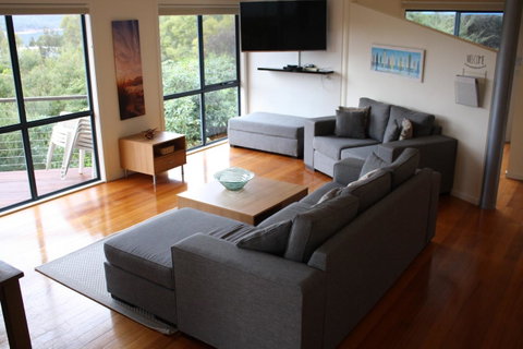 Haven On Bradley - Accommodation Tasmania 6