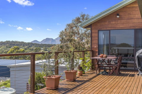 Zenith - Accommodation Tasmania 21
