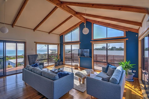 Zenith - Accommodation Tasmania 10