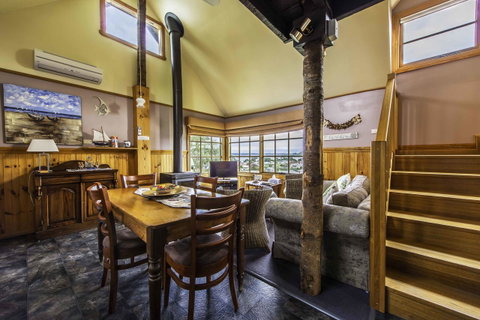 Touchwood Cottages - Accommodation Tasmania 33