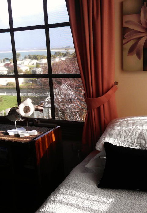 Touchwood Cottages - Accommodation Tasmania 24