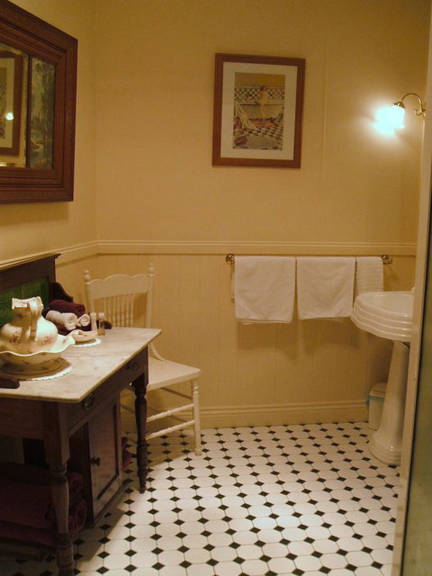 Touchwood Cottages - Accommodation Tasmania 21