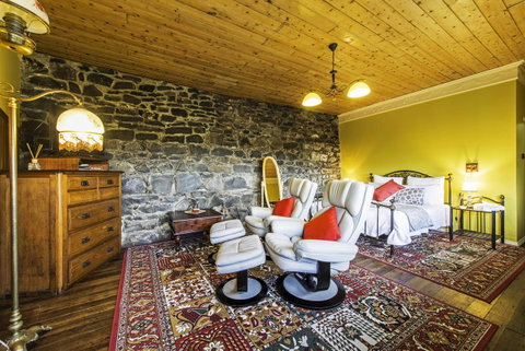 Touchwood Cottages - Accommodation Tasmania 38