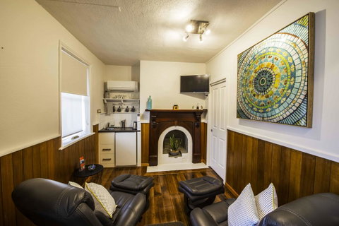 Touchwood Cottages - Accommodation Tasmania 9